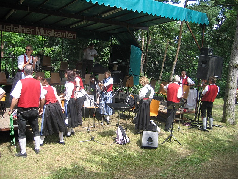 08 06 29 Waldfest 2008 (47).JPG